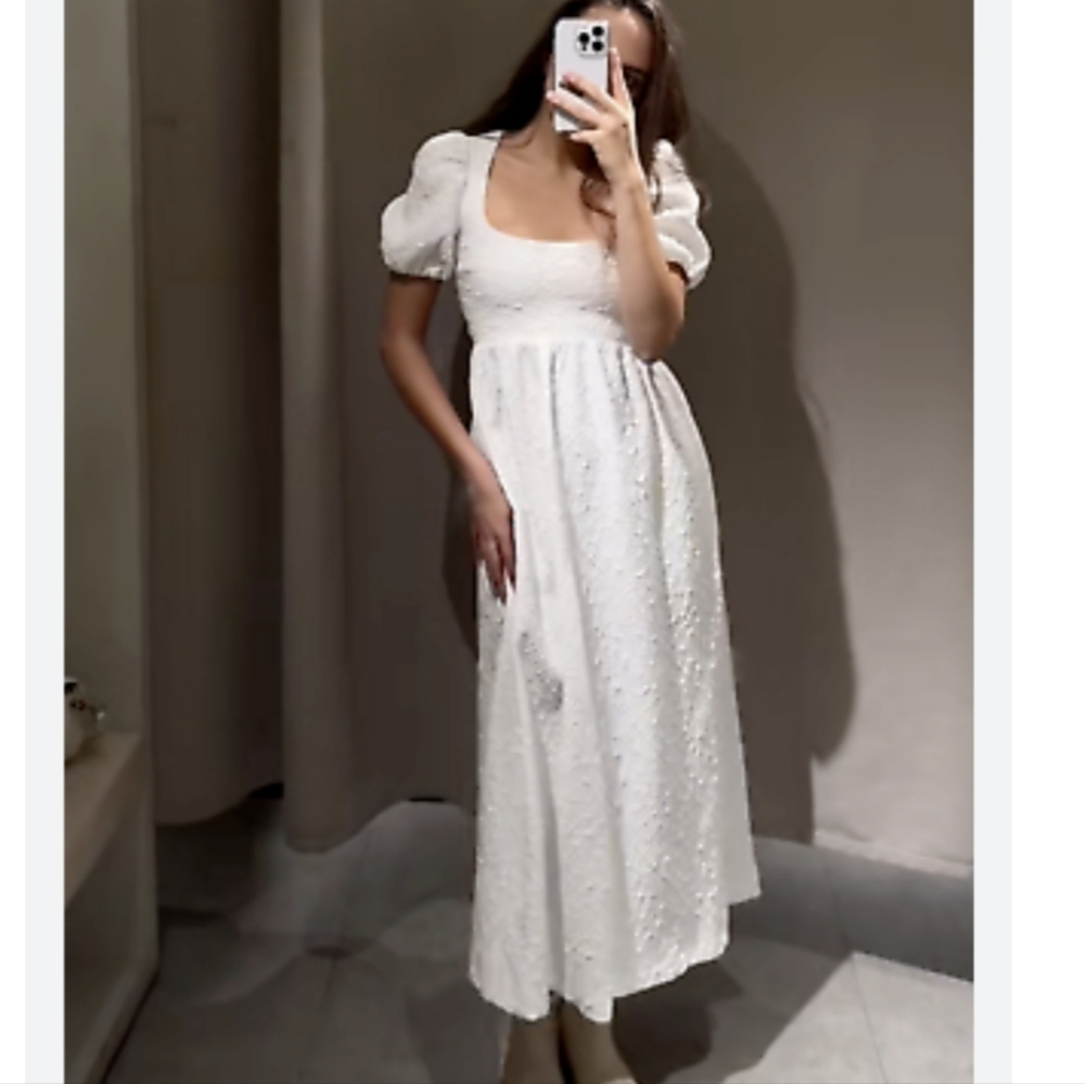 🆕️ Zara Jacquard Bow Dress